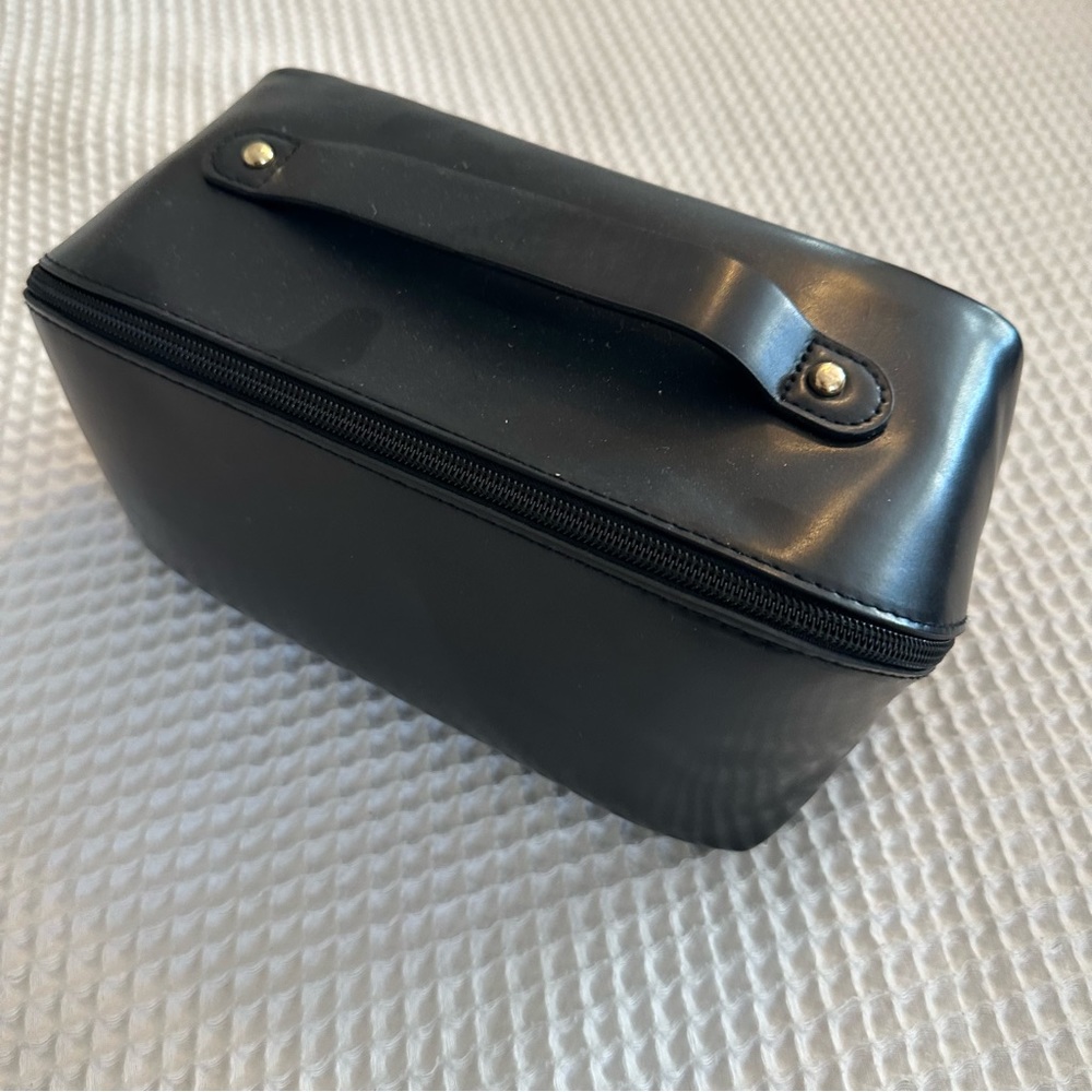 Brand New Expandable Travel Makeup Case